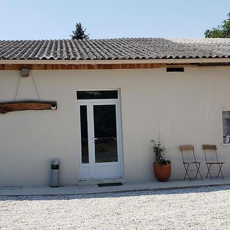 Vila Chez Samb Lussac-les-Châteaux Exteriér fotografie
